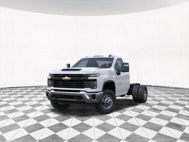 new 2025 Chevrolet Silverado 3500 car, priced at $46,664