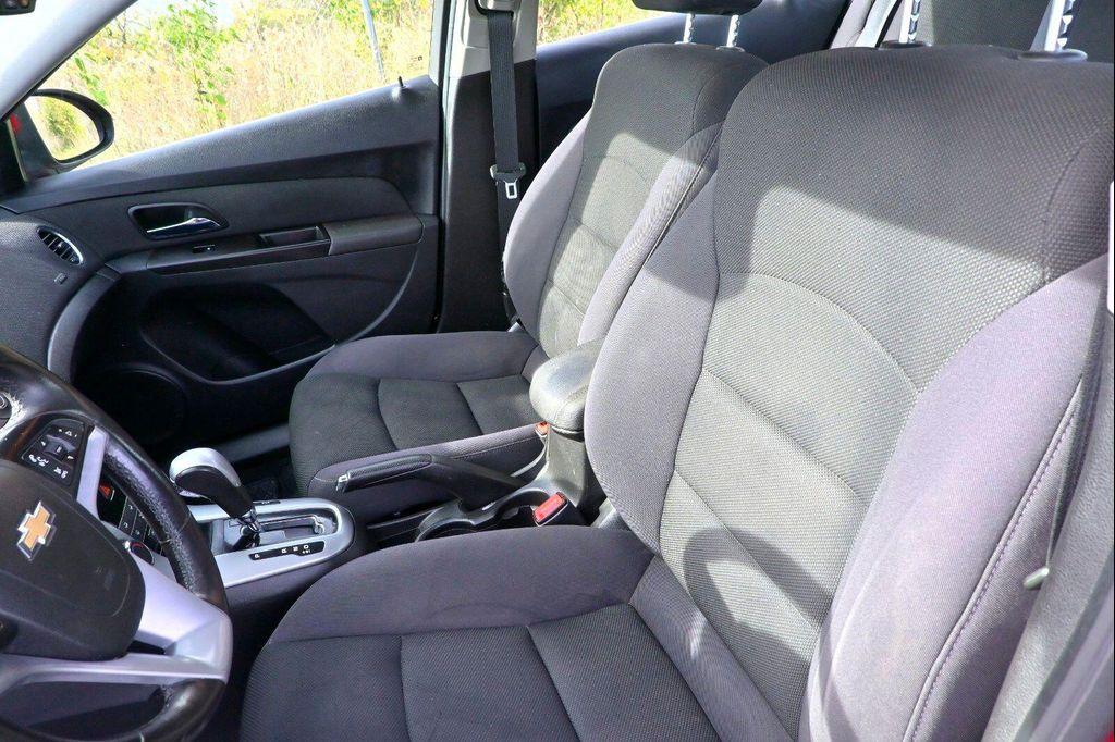 used 2013 Chevrolet Cruze car, priced at $5,643