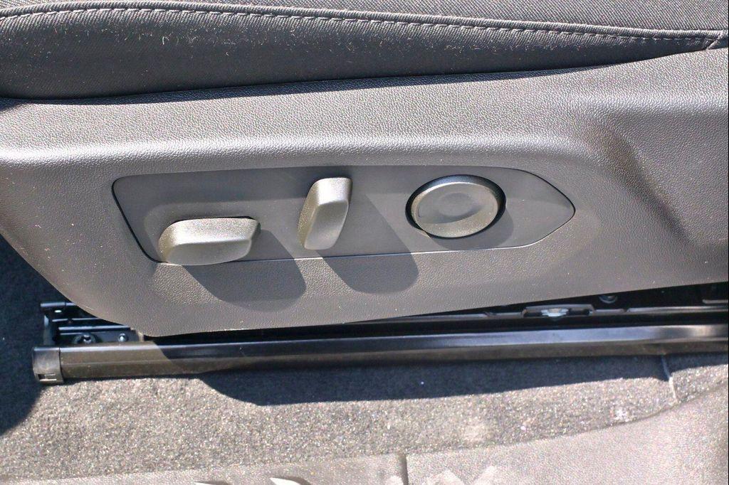 new 2026 Chevrolet Colorado car, priced at $38,515