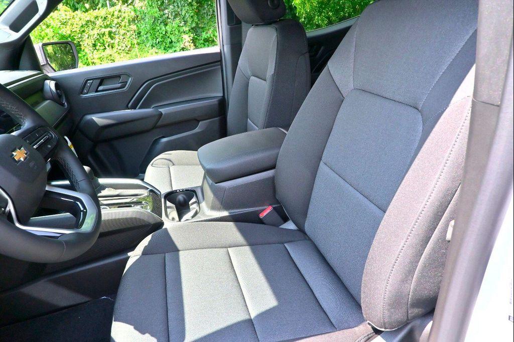 new 2026 Chevrolet Colorado car, priced at $38,515