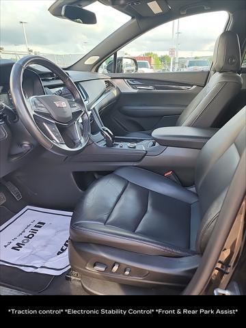 used 2023 Cadillac XT5 car, priced at $34,999
