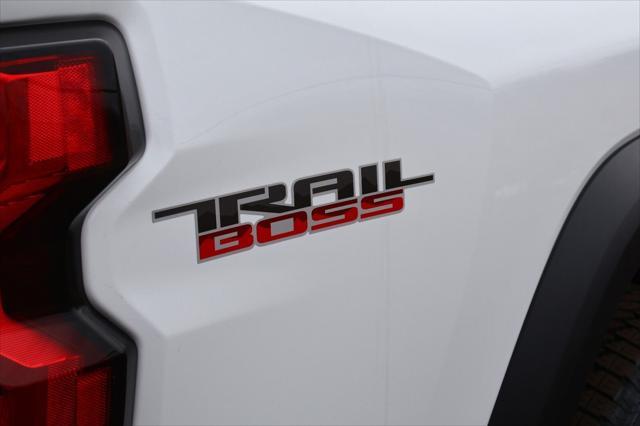 new 2025 Chevrolet Colorado car, priced at $41,595