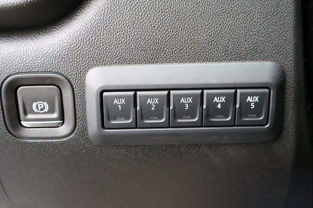 new 2024 Chevrolet Silverado 3500 car, priced at $72,977