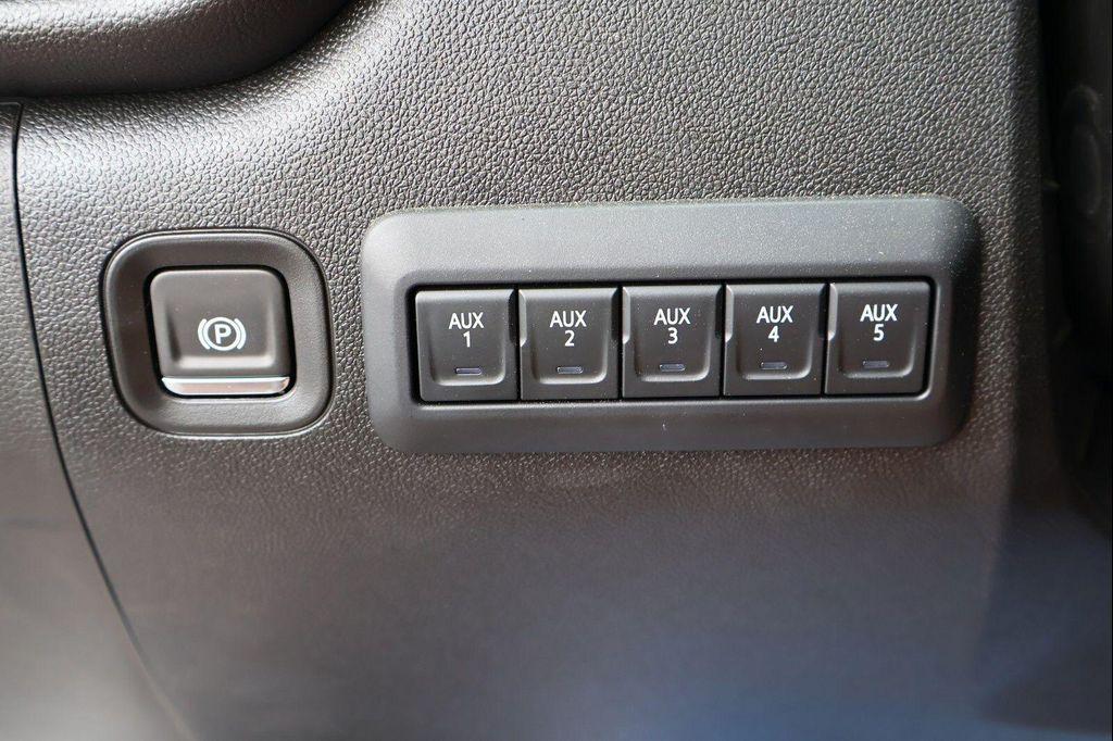 new 2024 Chevrolet Silverado 3500 car, priced at $78,227