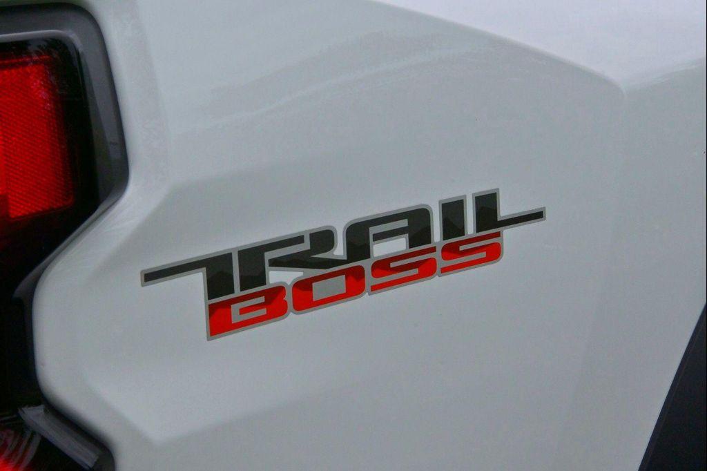 new 2025 Chevrolet Colorado car, priced at $39,493