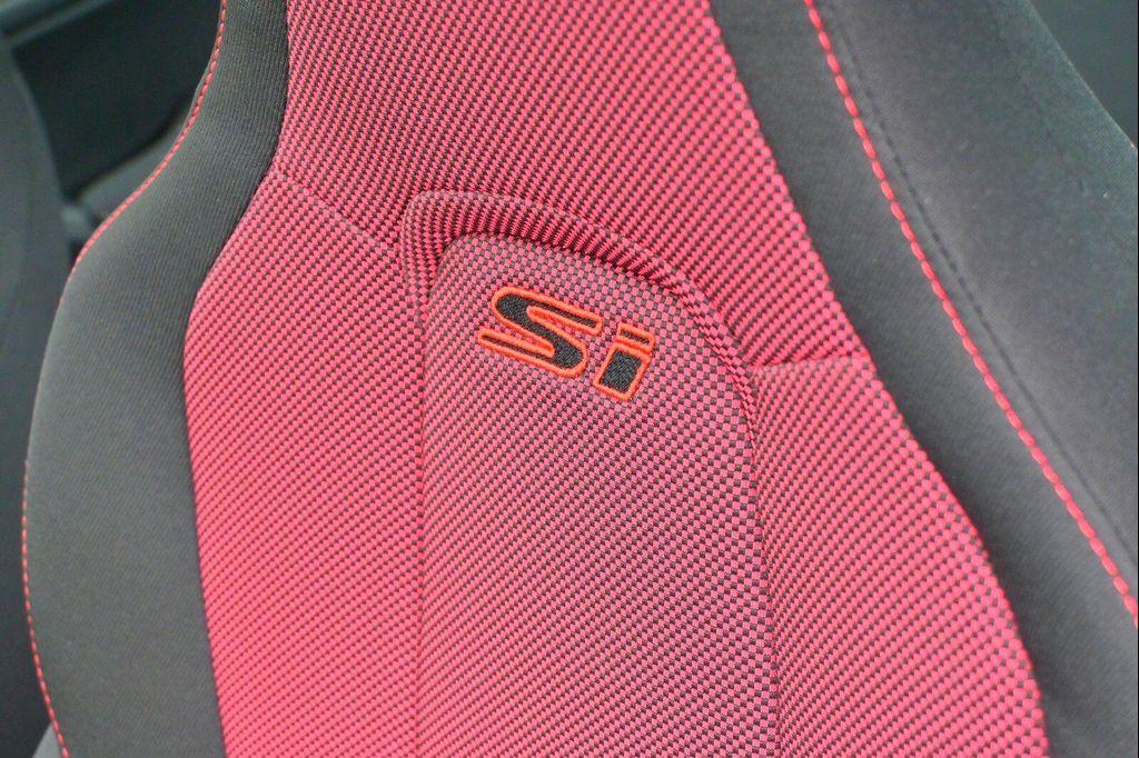 used 2025 Honda Civic Si car, priced at $30,634