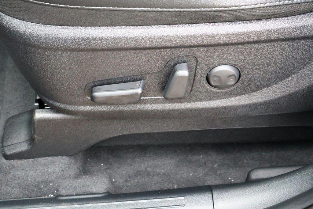 used 2025 Kia Telluride car, priced at $43,373