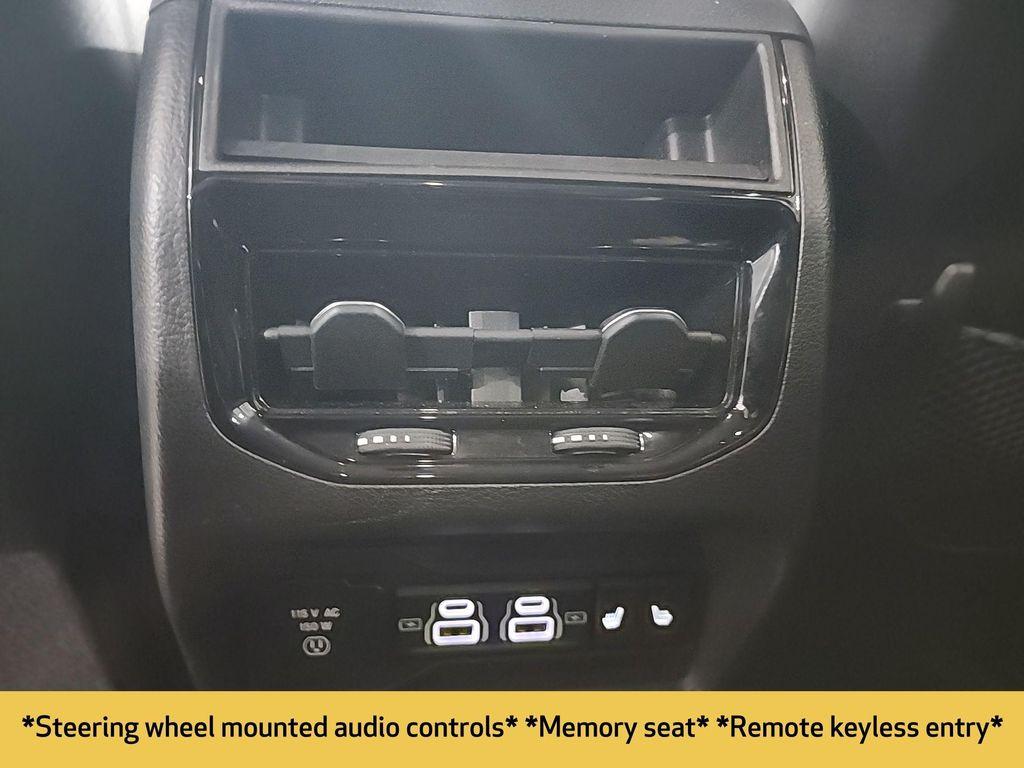 used 2022 Jeep Grand Cherokee car, priced at $29,745