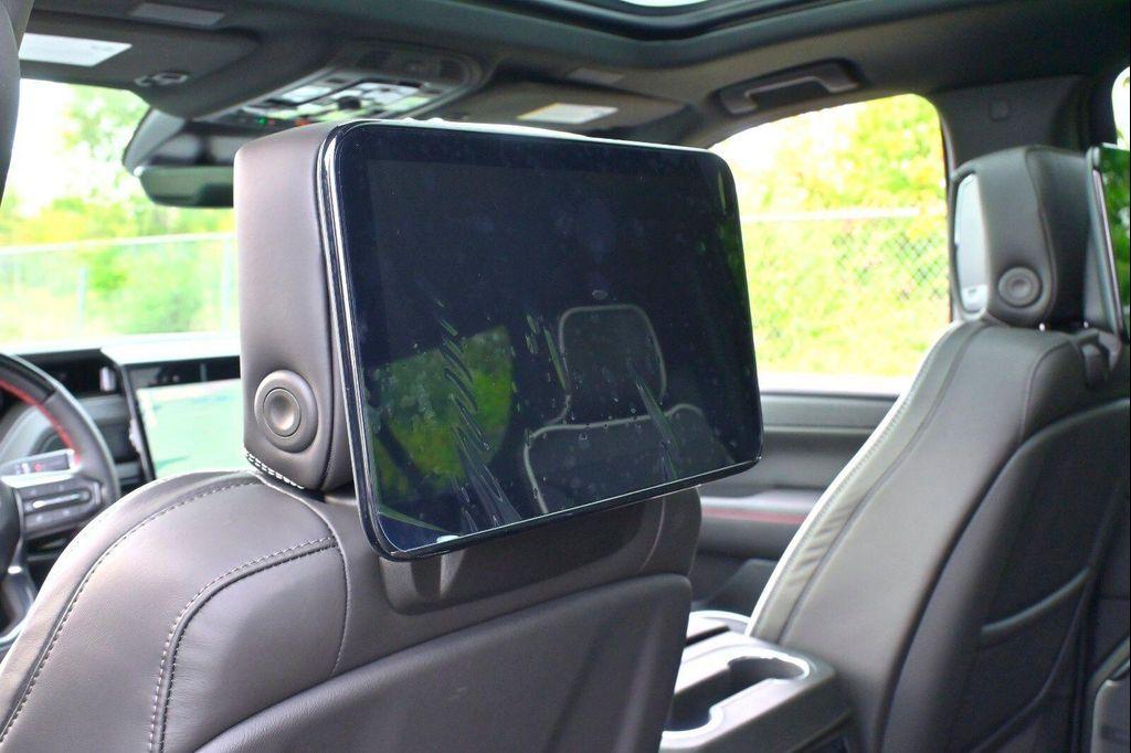 new 2026 GMC Yukon XL car, priced at $105,309