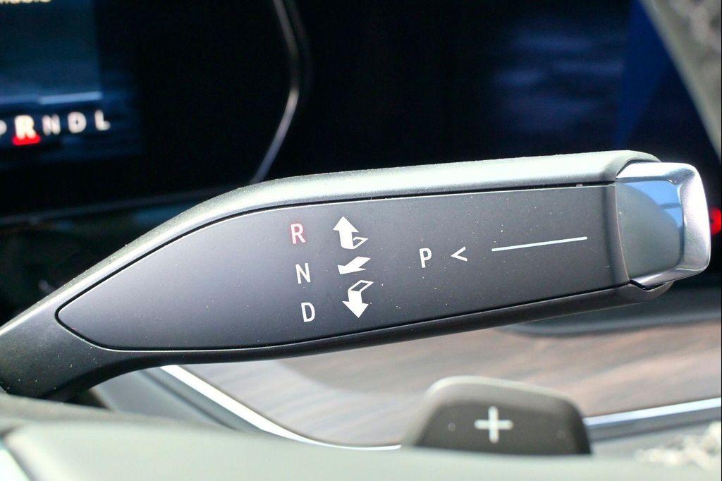 new 2025 Chevrolet Suburban car, priced at $81,960