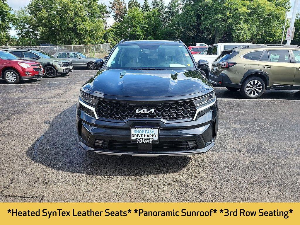 used 2022 Kia Sorento car, priced at $29,211