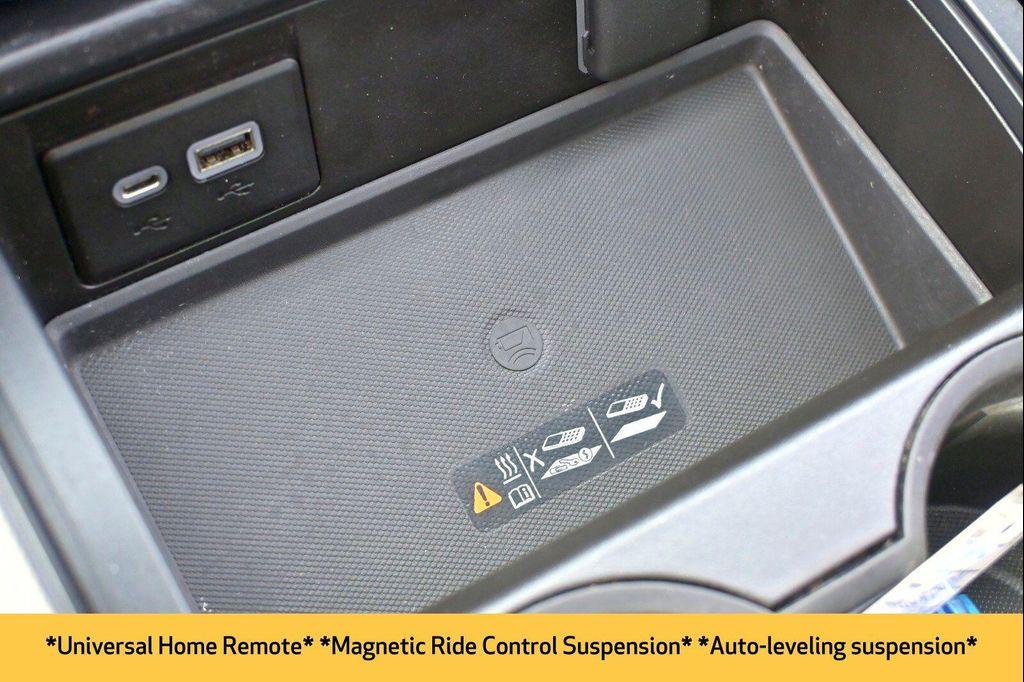 used 2021 GMC Yukon XL car, priced at $46,520