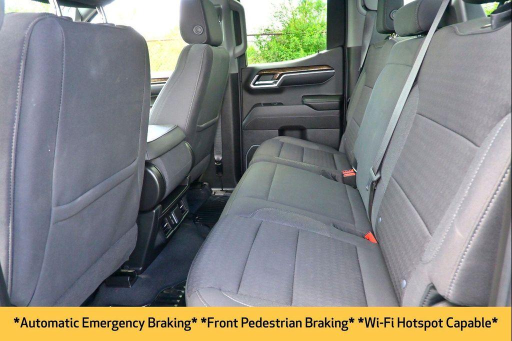 used 2023 GMC Sierra 1500 car, priced at $36,695