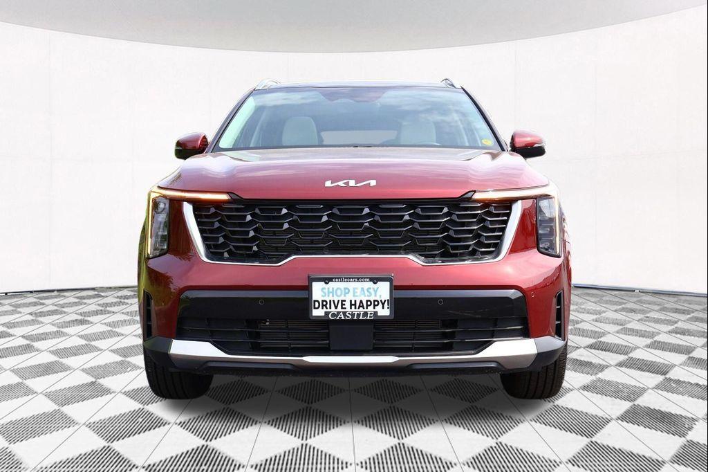 used 2025 Kia Sorento car, priced at $33,981