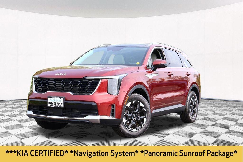 used 2025 Kia Sorento car, priced at $33,981