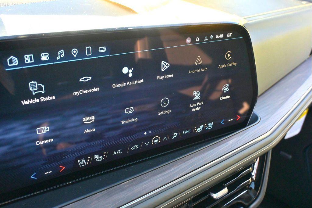 new 2025 Chevrolet Suburban car, priced at $82,460