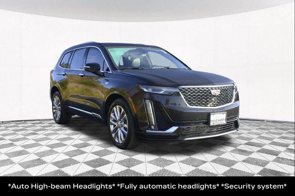 used 2022 Cadillac XT6 car, priced at $35,047