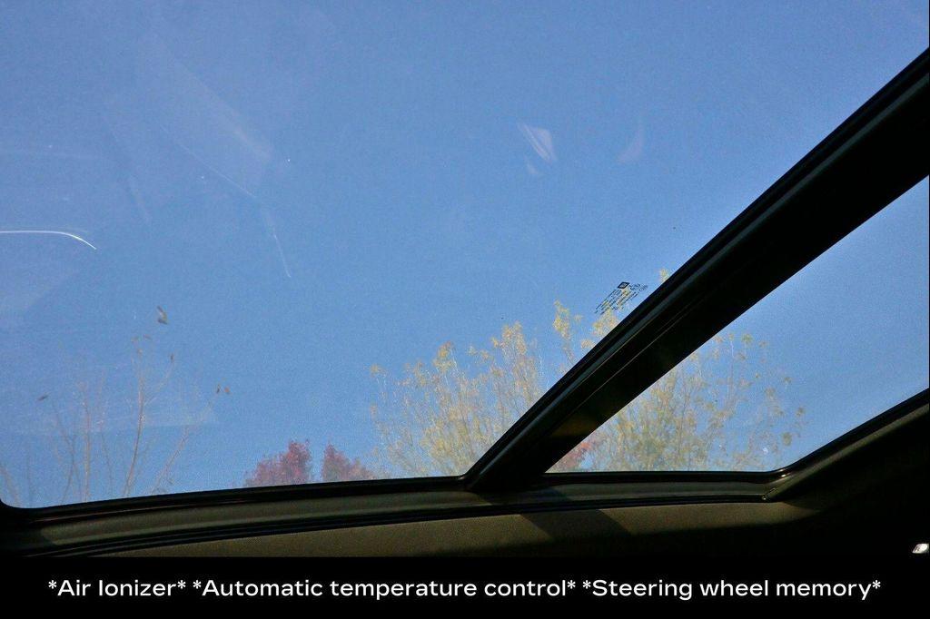 used 2022 Cadillac XT6 car, priced at $35,047