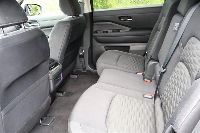 used 2022 Nissan Pathfinder car, priced at $29,999