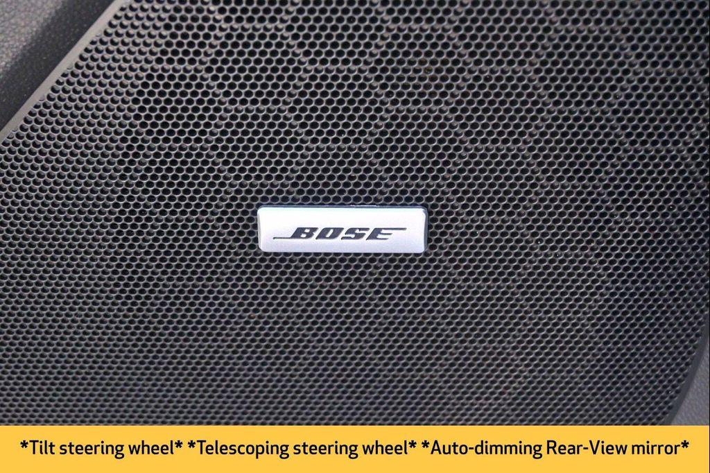 used 2022 Chevrolet Traverse car, priced at $30,779