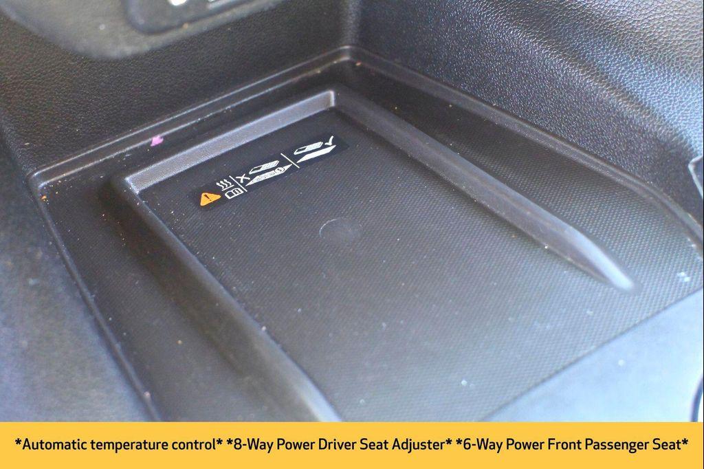 used 2022 Chevrolet Traverse car, priced at $30,779