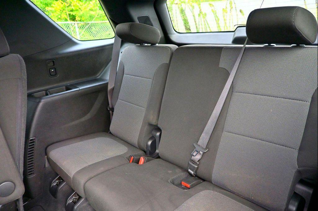 used 2023 Chevrolet Traverse car, priced at $29,997