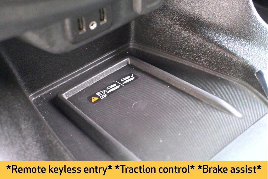 used 2023 Chevrolet Traverse car, priced at $29,997