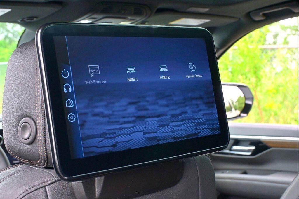 new 2025 Chevrolet Tahoe car, priced at $89,044
