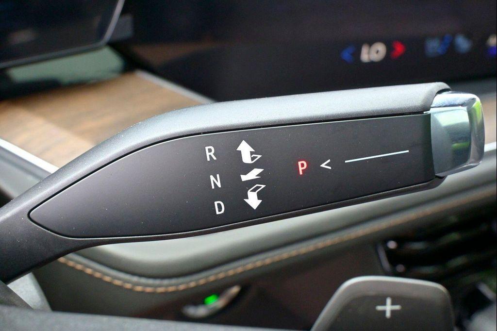 new 2025 Chevrolet Tahoe car, priced at $89,044