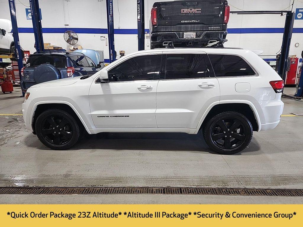 used 2015 Jeep Grand Cherokee car, priced at $13,823