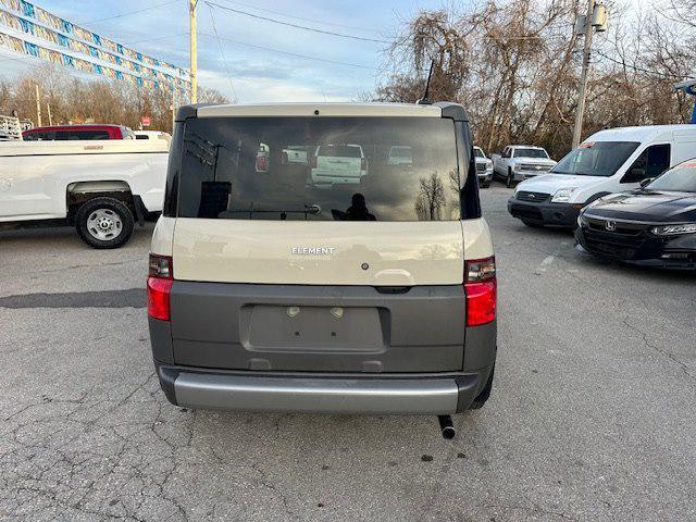 used 2005 Honda Element car, priced at $5,495