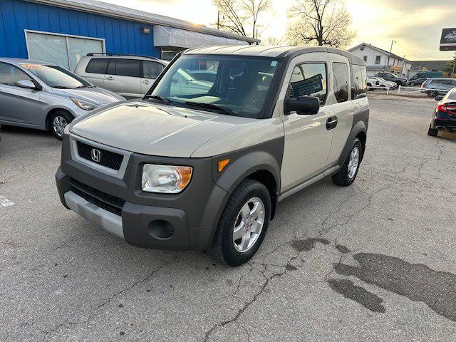 used 2005 Honda Element car, priced at $5,495