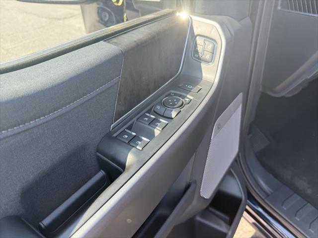 new 2025 Ford F-350 car, priced at $81,277
