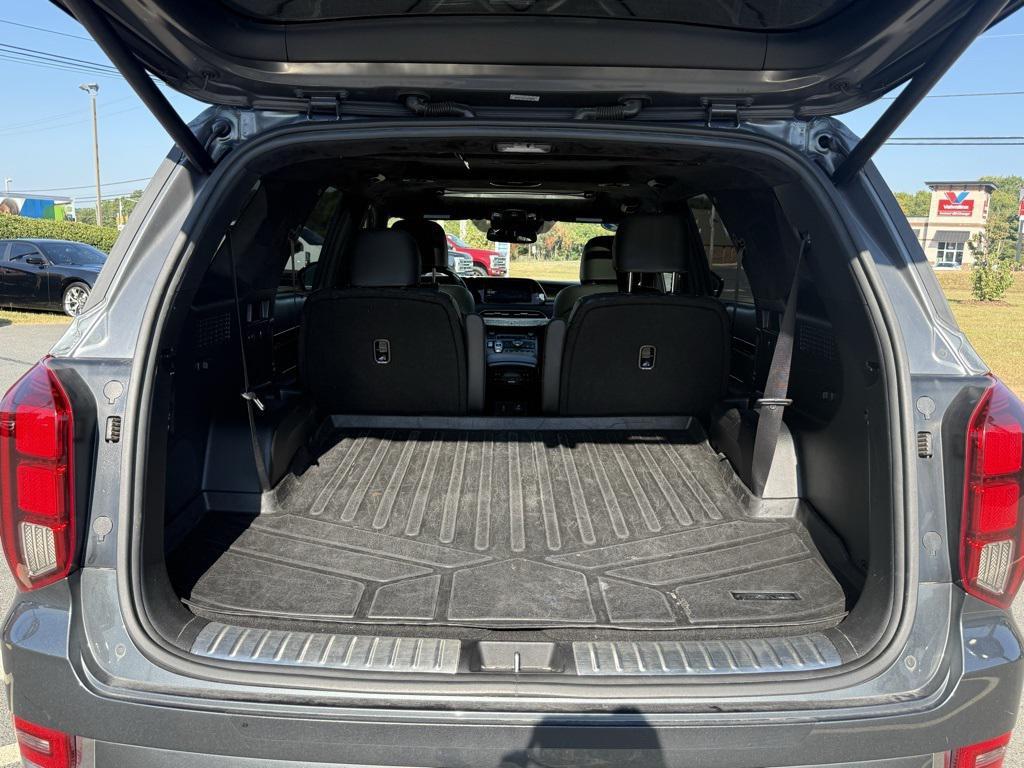 used 2022 Hyundai Palisade car, priced at $27,277
