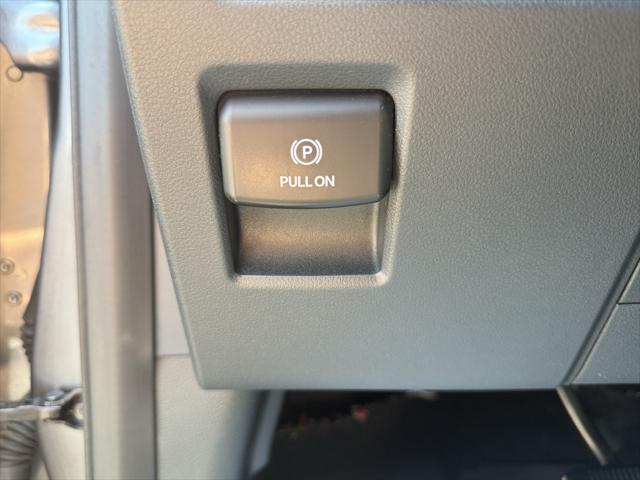 used 2024 Ford F-150 car, priced at $40,277