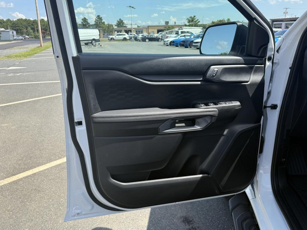new 2025 Ford Ranger car, priced at $39,777