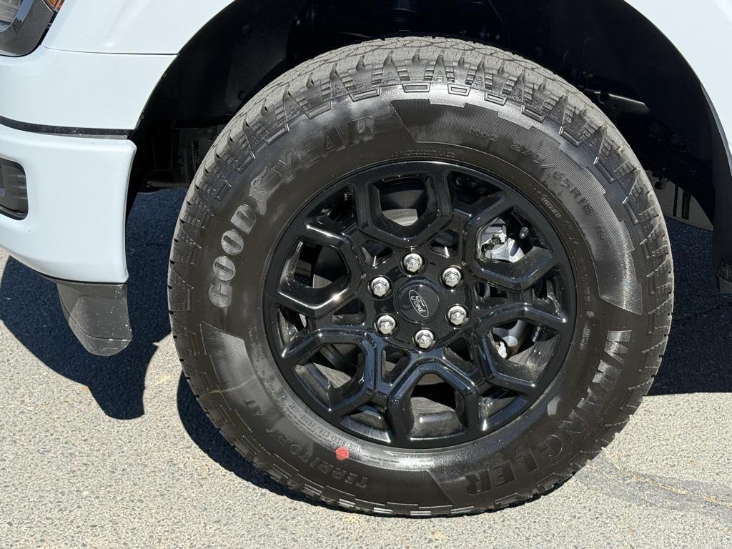 new 2025 Ford F-150 car, priced at $47,777