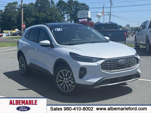 new 2025 Ford Escape PHEV car