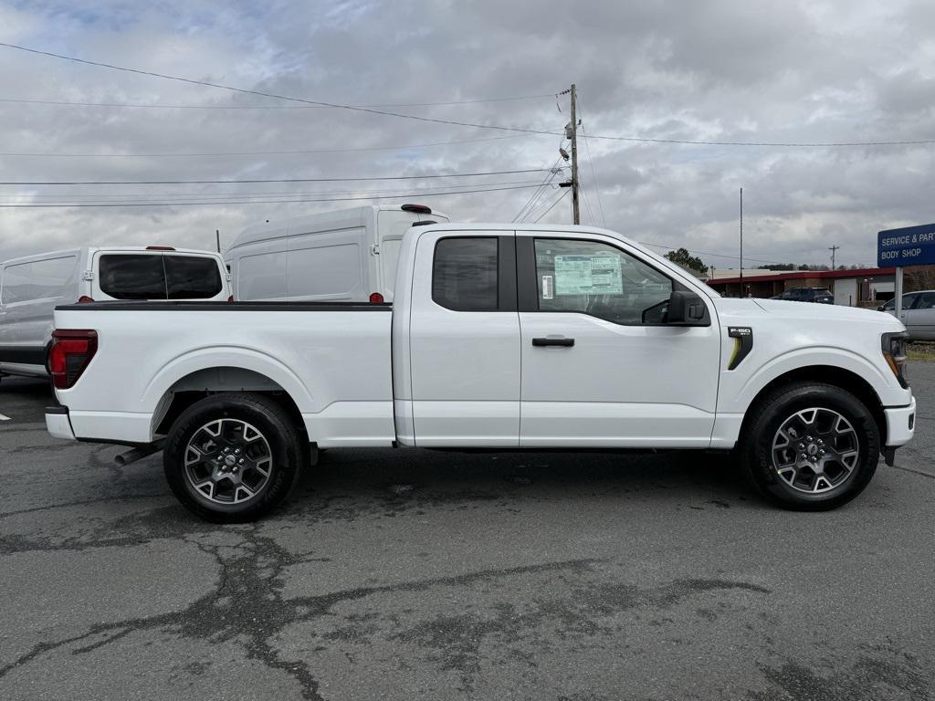 new 2025 Ford F-150 car, priced at $38,777