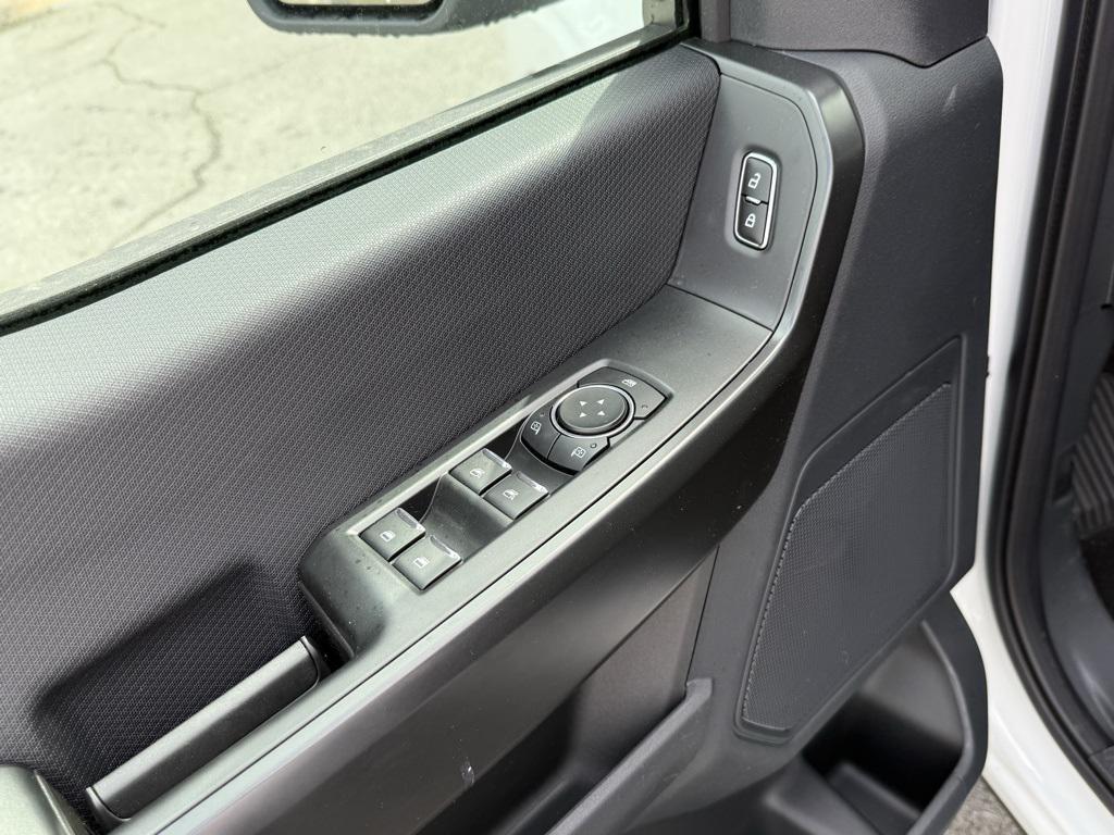 new 2025 Ford F-150 car, priced at $38,777