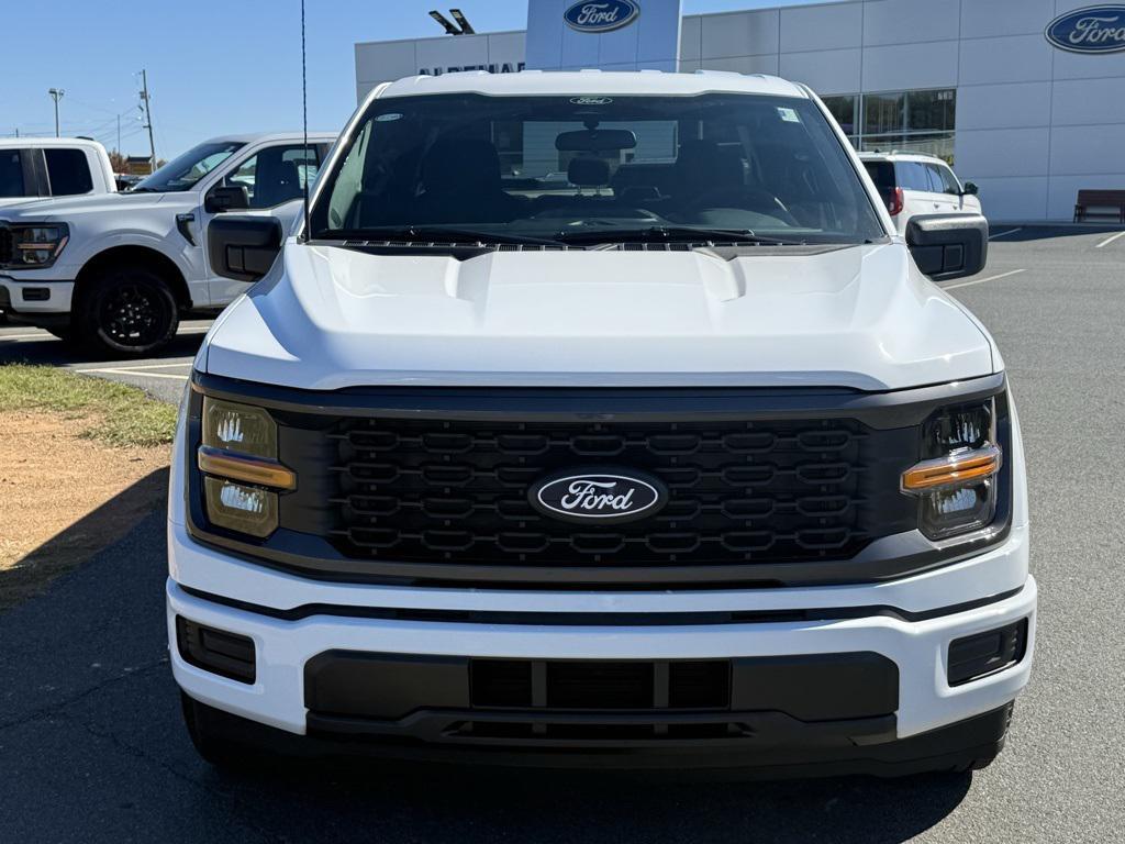new 2025 Ford F-150 car, priced at $41,277