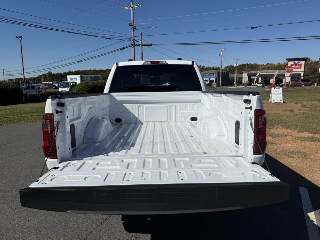 new 2025 Ford F-150 car, priced at $41,277