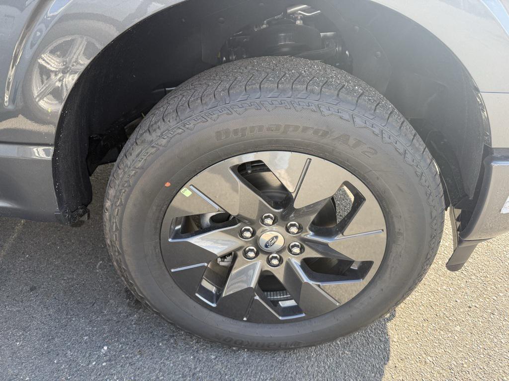 new 2025 Ford F-150 car