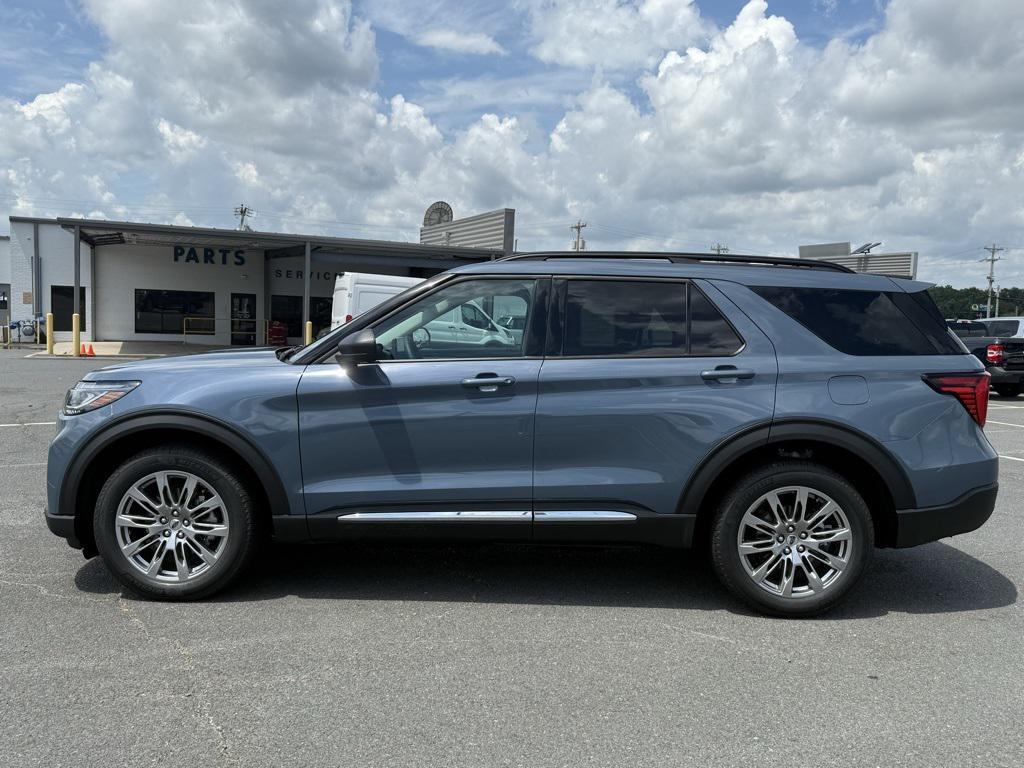 new 2025 Ford Explorer car, priced at $45,777