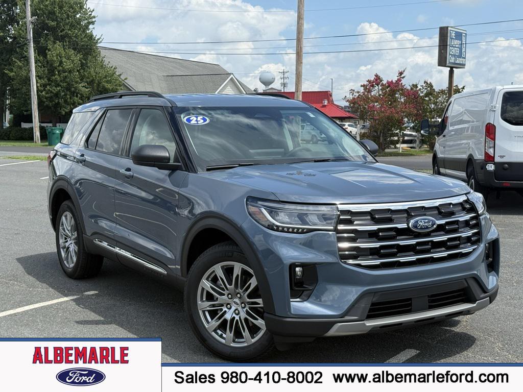 new 2025 Ford Explorer car, priced at $46,277