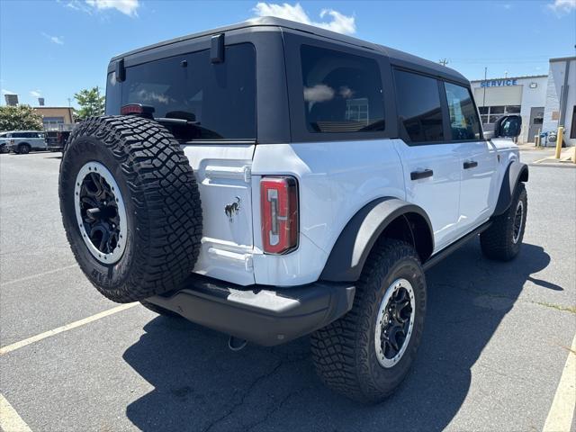 new 2024 Ford Bronco car, priced at $65,277