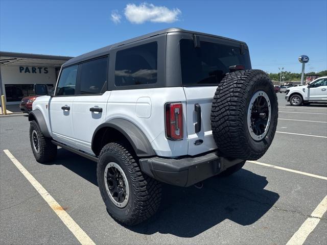 new 2024 Ford Bronco car, priced at $65,277