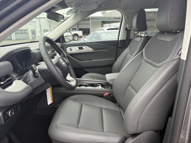 new 2025 Ford Explorer car