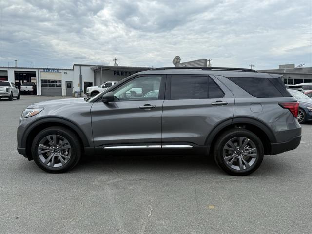 new 2025 Ford Explorer car
