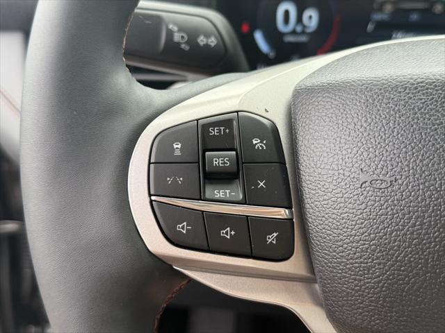 new 2025 Ford Explorer car